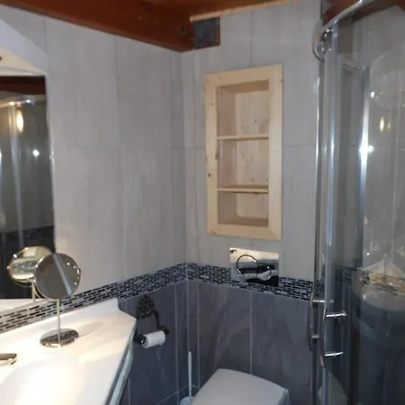 Renove Avec Jacuzzi, Terrasse Et Parking Prive A Marseillan-plage - Fr-1-326-460